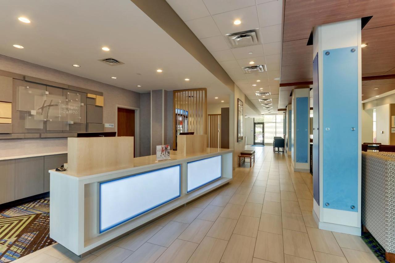 Holiday Inn Express - Wilmington - Porters Neck By Ihg Exterior foto