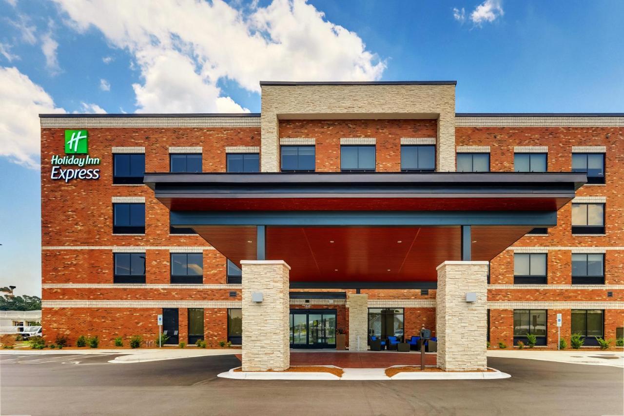 Holiday Inn Express - Wilmington - Porters Neck By Ihg Exterior foto